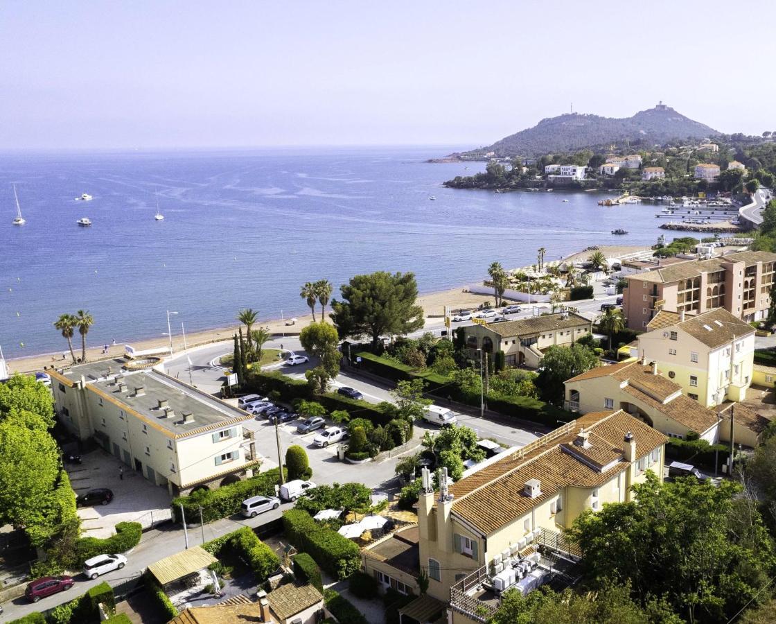 瑞莱斯阿盖酒店 Saint-Raphaël 外观 照片