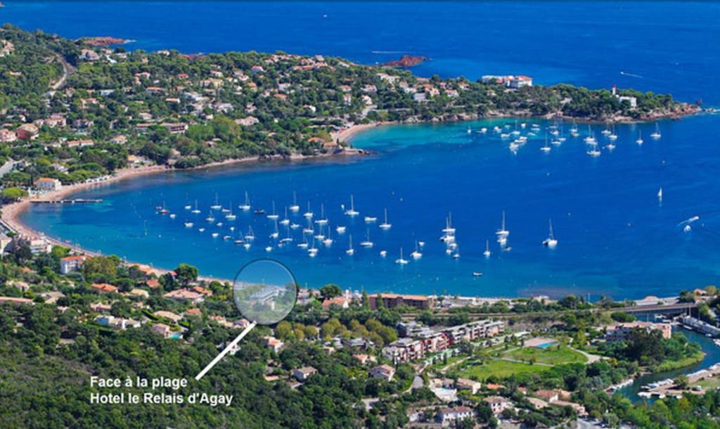 瑞莱斯阿盖酒店 Saint-Raphaël 外观 照片